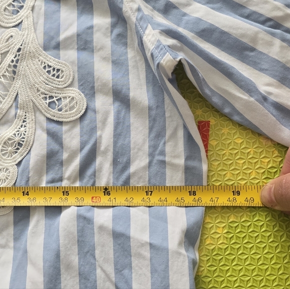 Lauren Blue and White Striped Shirt with Lace Detail Size MP - Picture 14 of 16